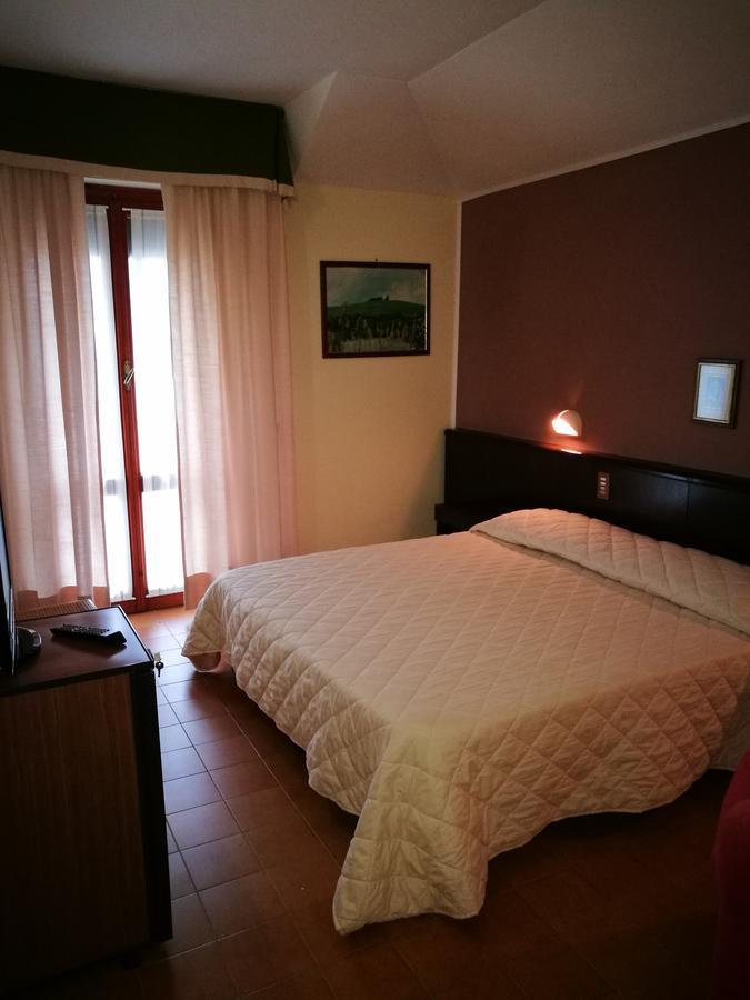 Hotel Firenze Chianciano Terme Extérieur photo