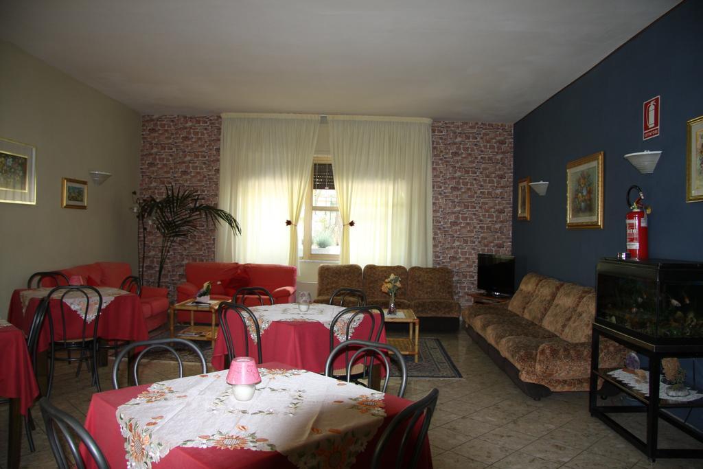 Hotel Firenze Chianciano Terme Extérieur photo